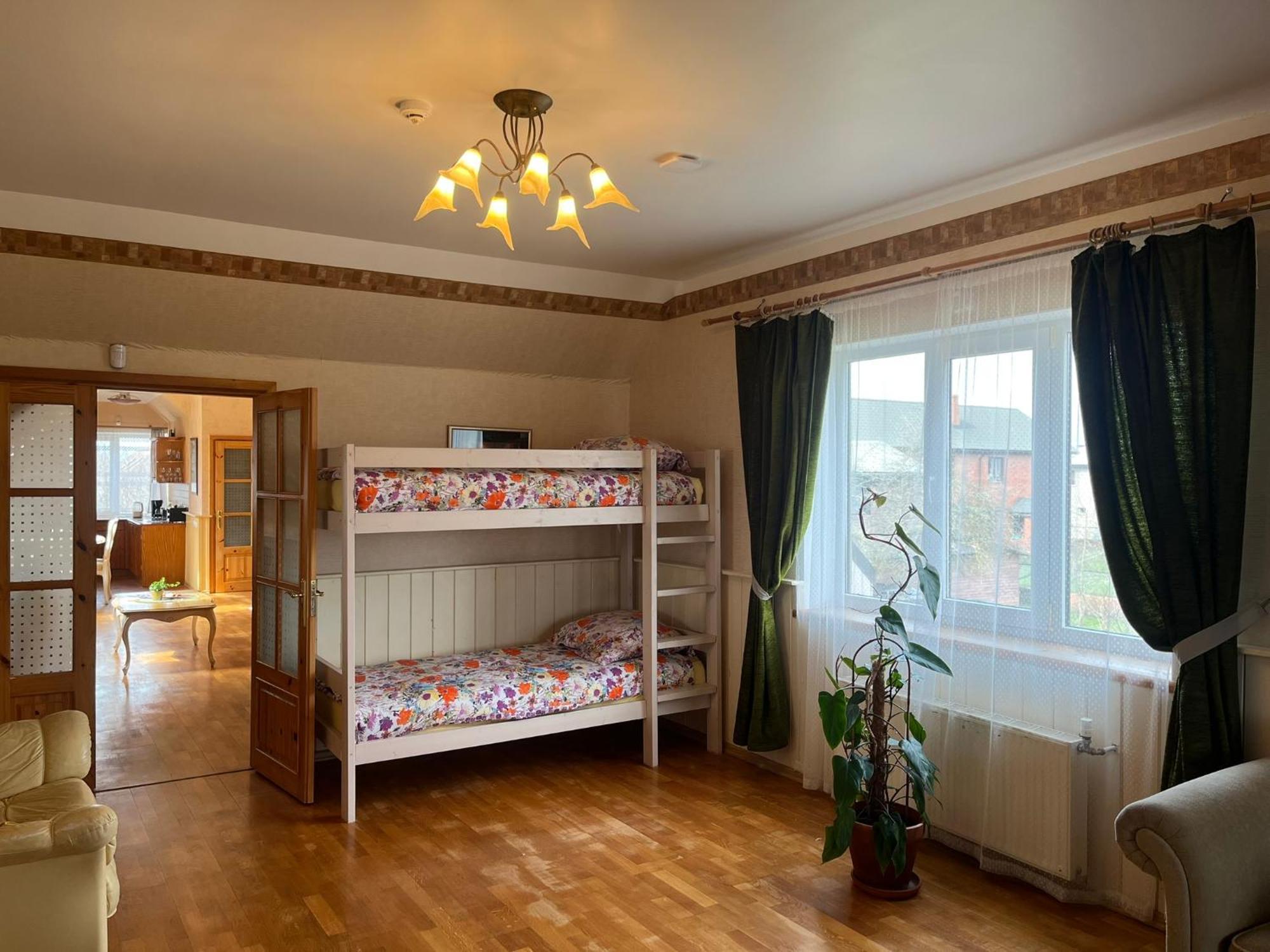 Family House Apartments Salacgrīva Eksteriør bilde