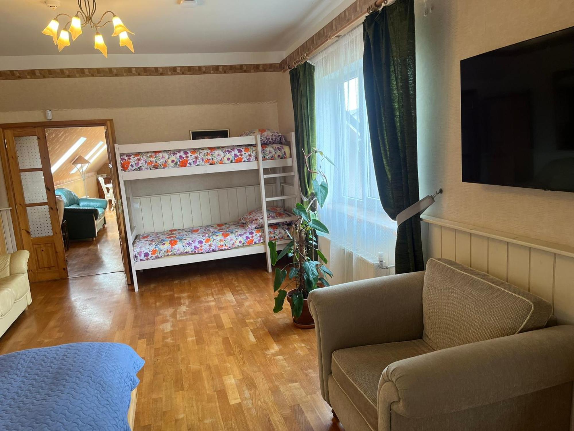 Family House Apartments Salacgrīva Eksteriør bilde